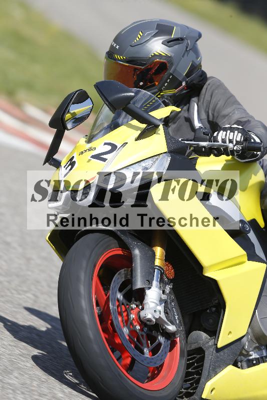 Archiv-2025/09 22.04.2025 Cornu Master School ADR/gruen-vert/32